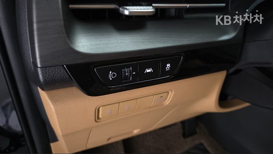 Киа Канивал 4-то поколениеD2.2 9-местен Престиж - 17