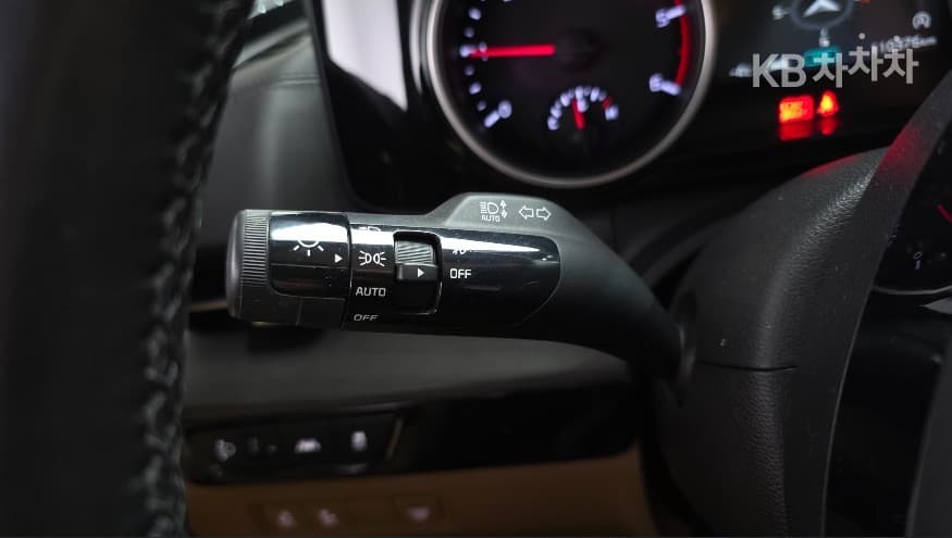 Киа Канивал 4-то поколениеD2.2 9-местен Престиж - 18