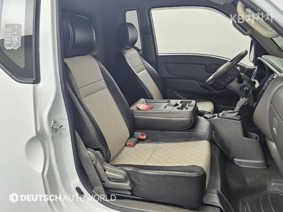 Хюндай Porter 2Удължено междуосие Super Cab CRDi Smart - 11