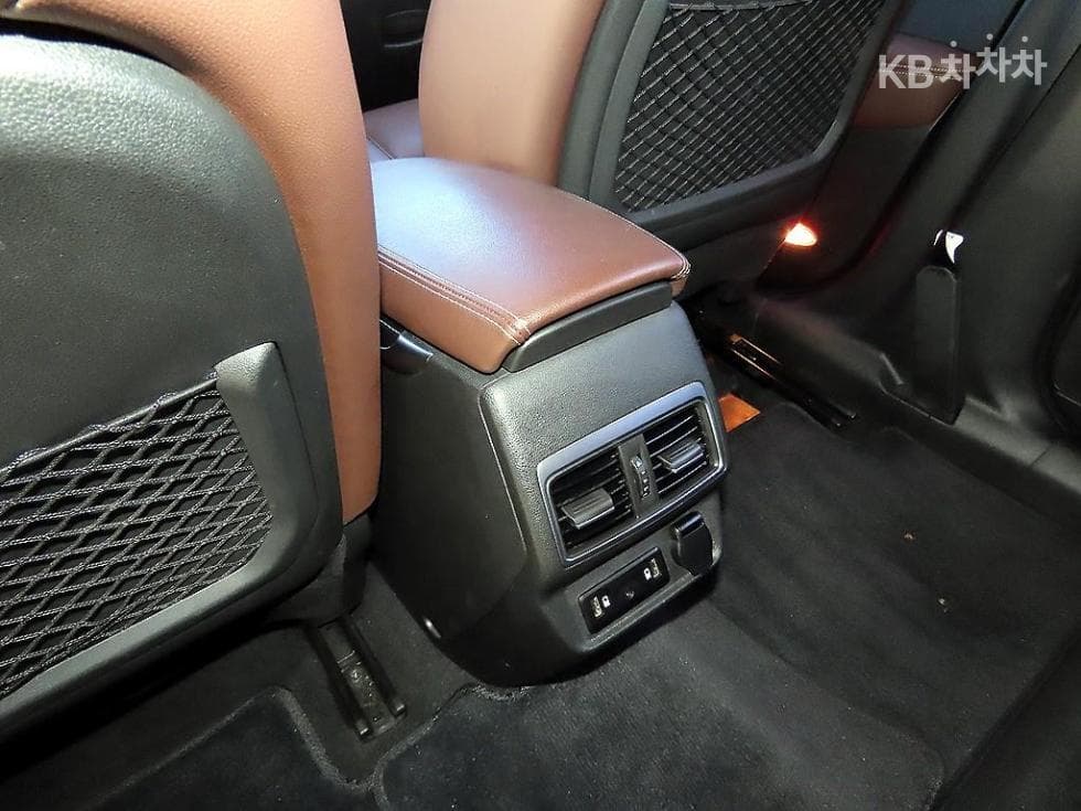 Renault Korea QM6Gasoline 2.0 2WD RE Signature - 16