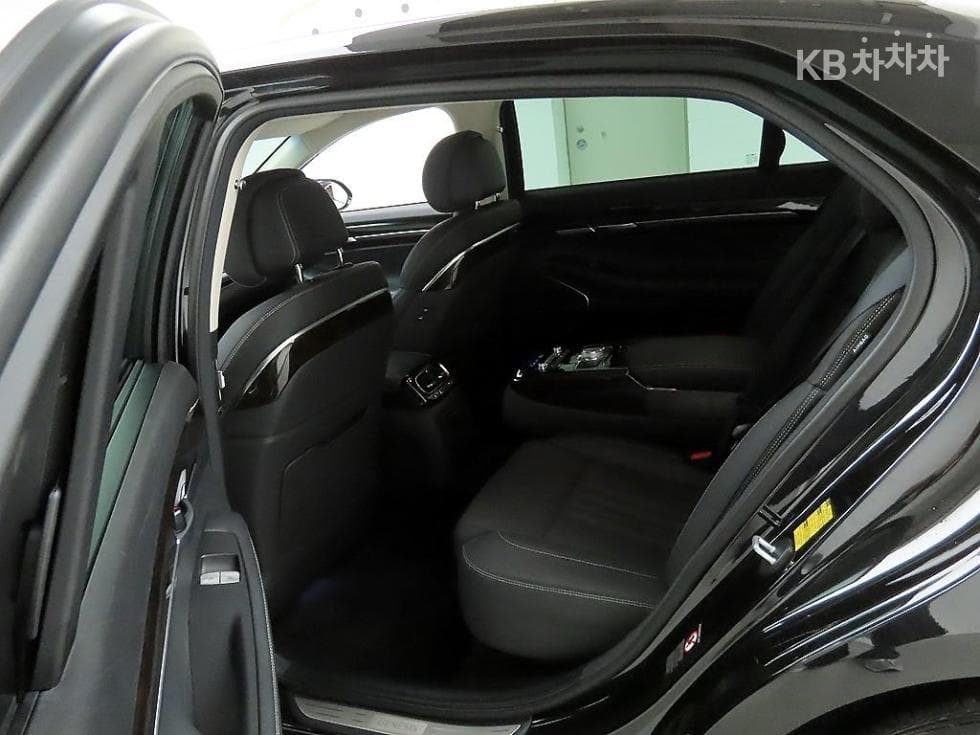 Genesis G903.3T GDi AWD Premium Luxury - 15