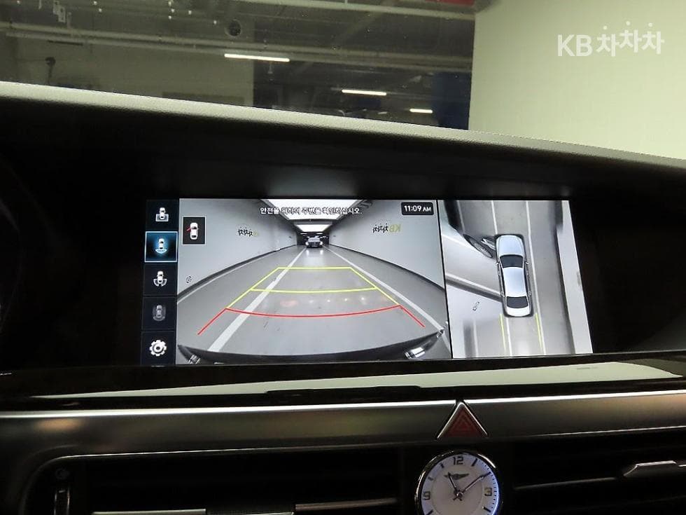 Genesis G903.3T GDi AWD Premium Luxury - 16