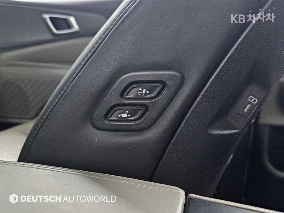 Киа The New (фейслифт) Канивал Хибрид 4-то поколение1.6 HEV 9-местен Noblesse - 18