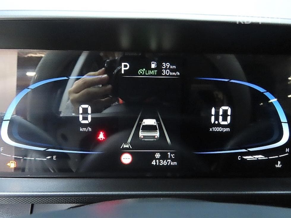 Хюндай Каспър1.0 Турбо Бензин Inspiration - 8