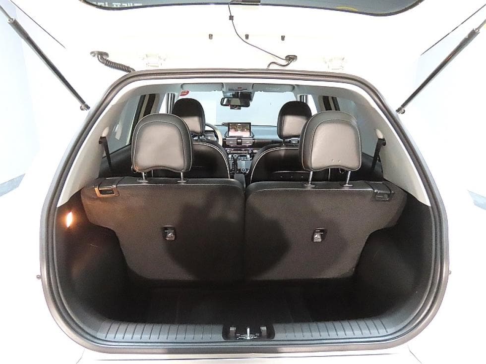 Хюндай Каспър1.0 Турбо Бензин Inspiration - 19