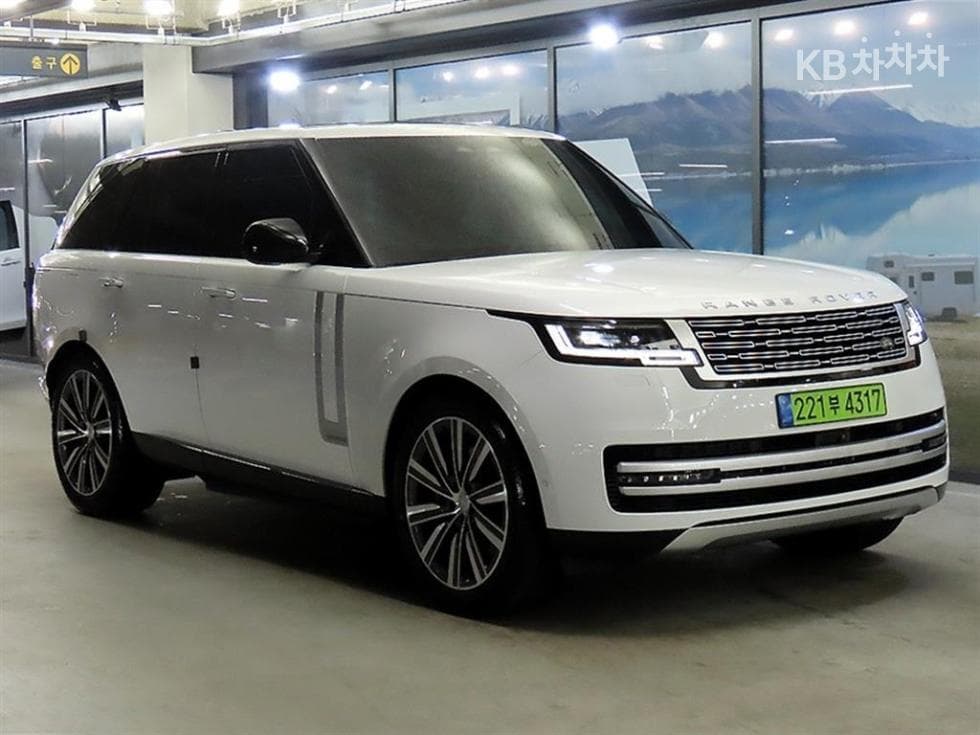 Land Rover The New (facelift) Range Rover(L460) P550e Autobiography SWB - Image 1