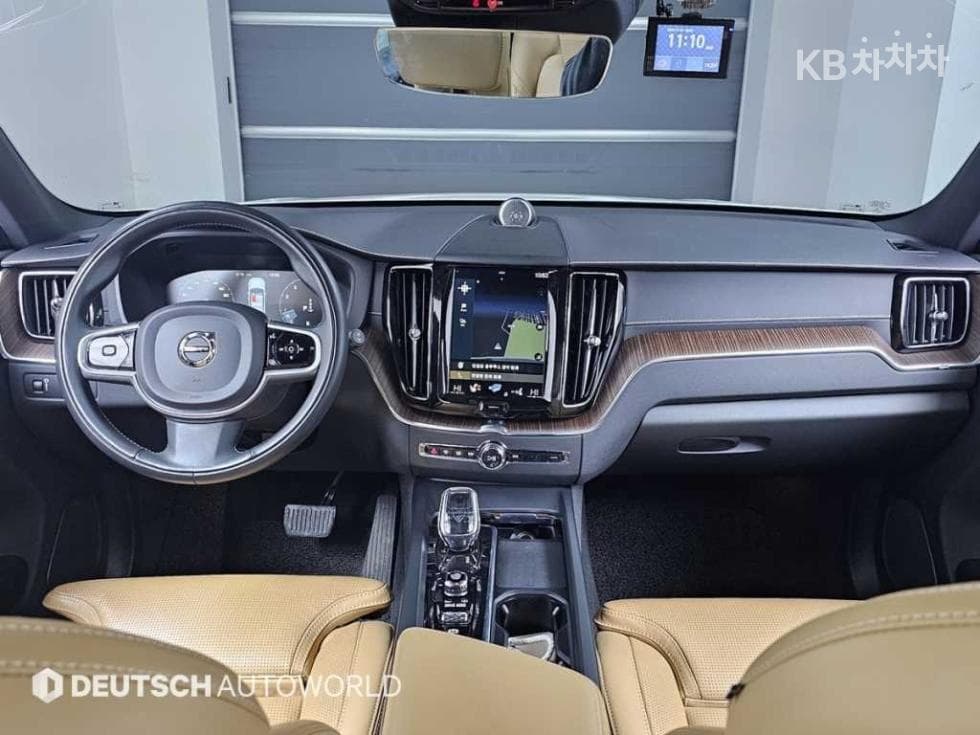 Volvo XC60 Второ поколениеB5 Inscription - 7