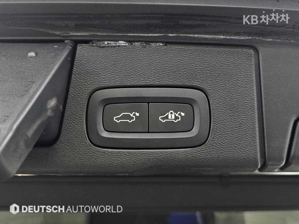 Volvo XC60 Второ поколениеB5 Inscription - 20