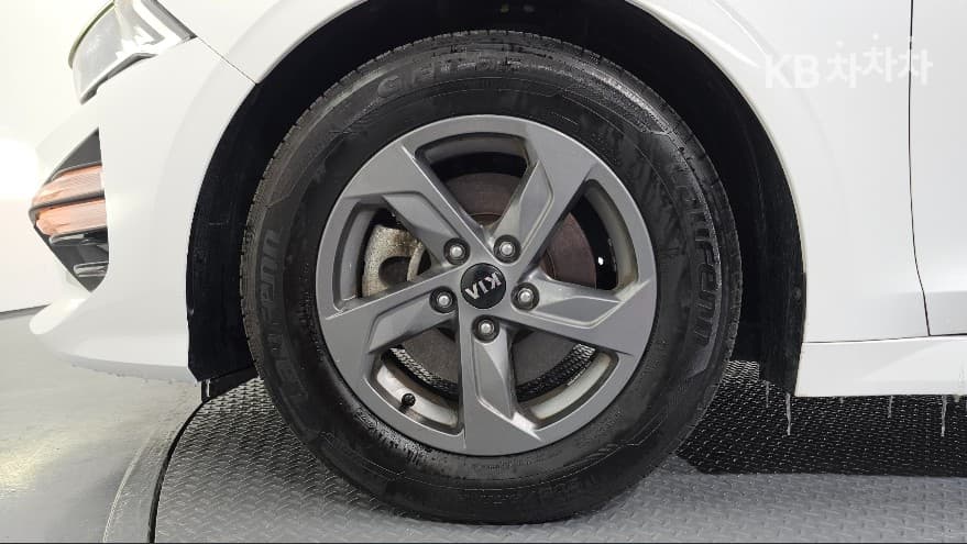 Kia K5 3rd Gen2.0 LPI Rent-car Standard - 5