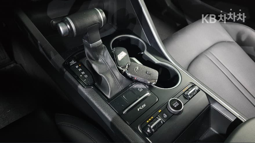 Kia K5 3rd Gen2.0 LPI Rent-car Standard - 9
