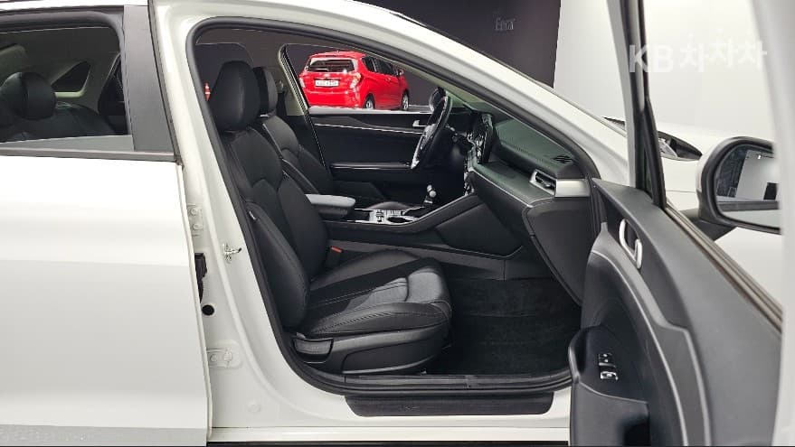 Kia K5 3rd Gen2.0 LPI Rent-car Standard - 12