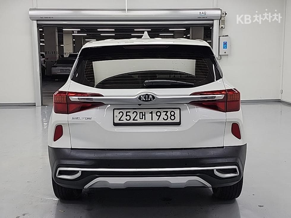 Kia Seltos1.6 Diesel 2WD Prestige - 3