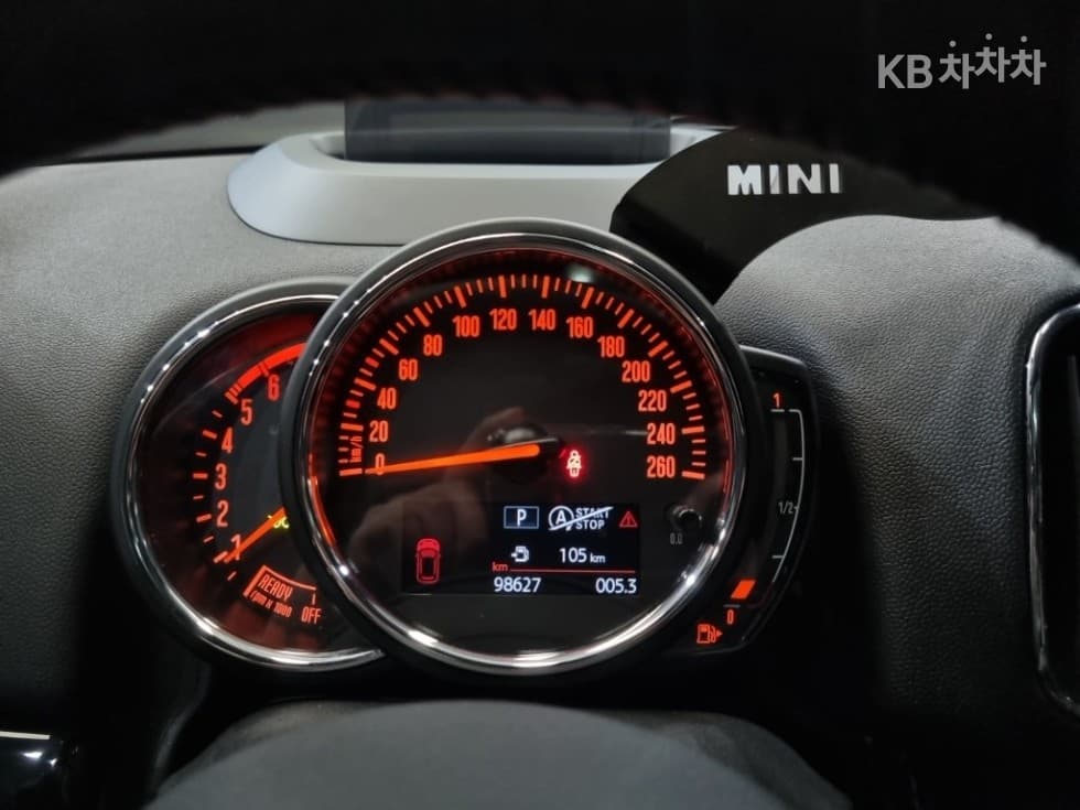 Мини Countryman (F60)2.0 Cooper D All4 Hightrim - 5