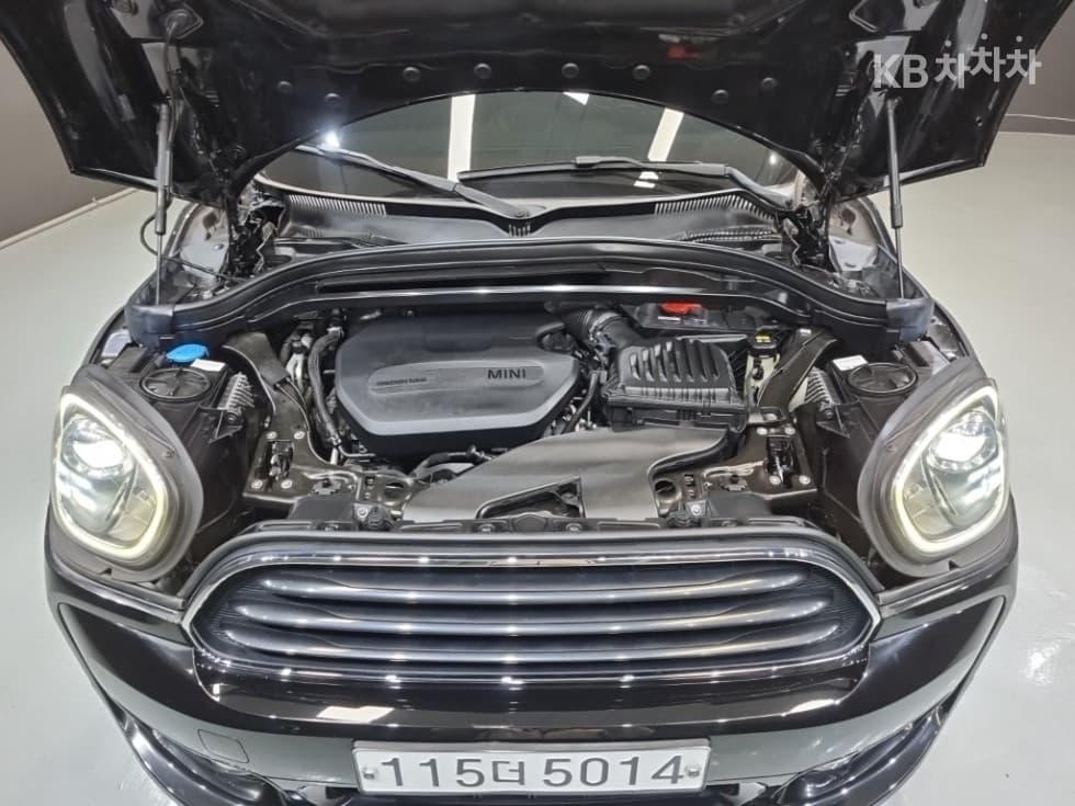 Мини Countryman (F60)2.0 Cooper D All4 Hightrim - 6