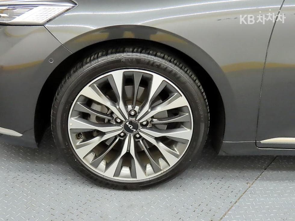 Киа K82.5L бензин Signature - 20