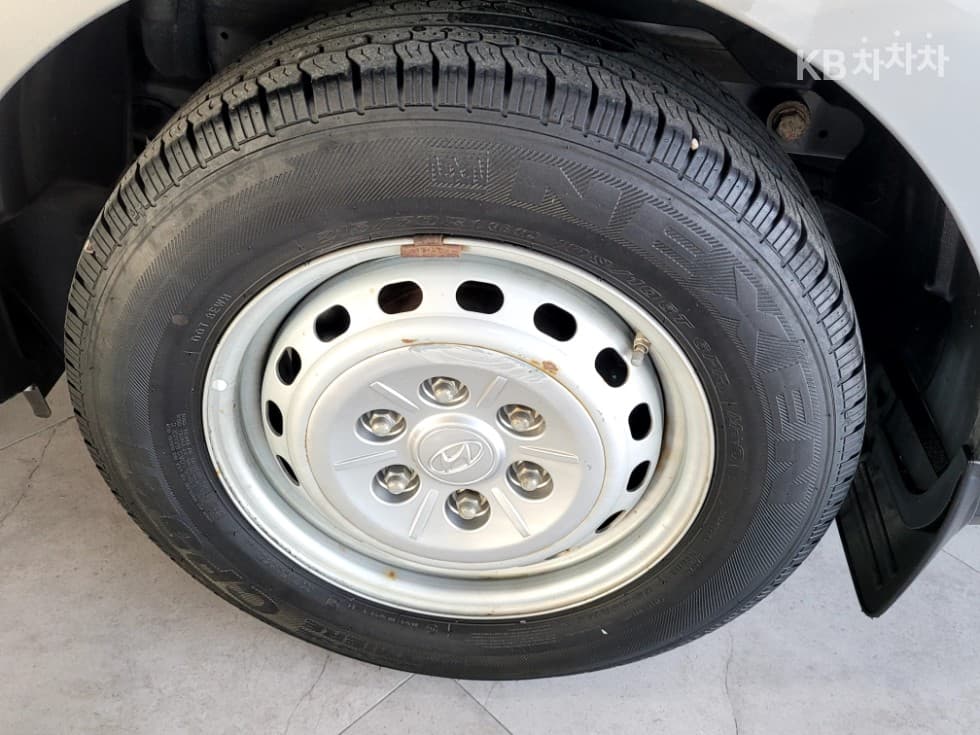 Хюндай The New (фейслифт) 그랜드 Star렉스Ван 5-местен Стил - 19