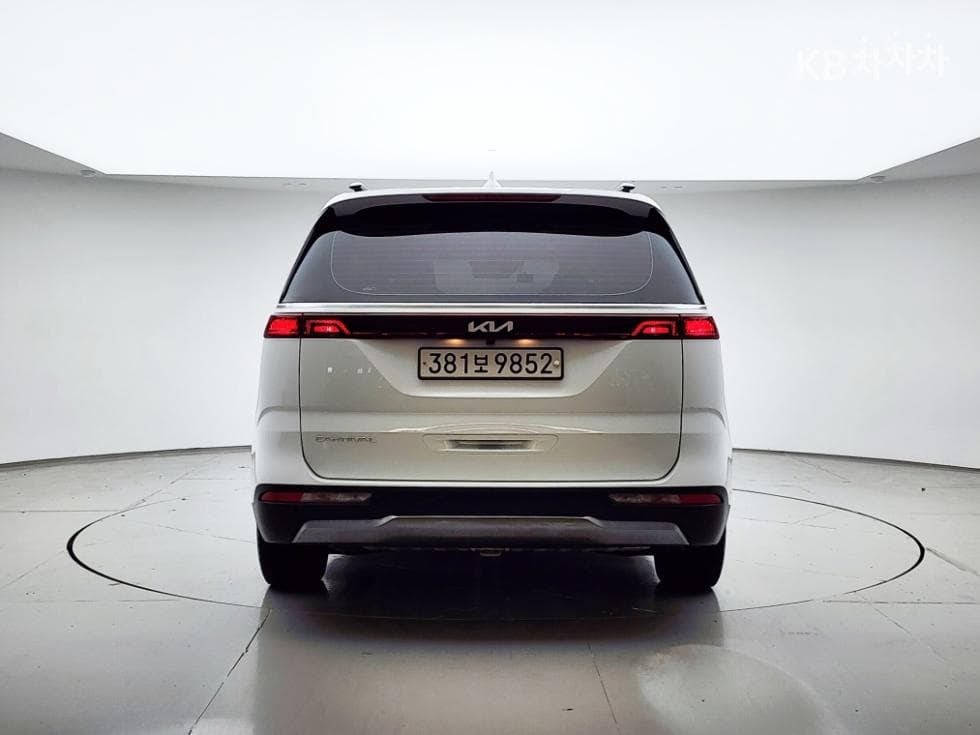 Kia Carnival 4th generationD2.2 9-seater Noblesse - 6