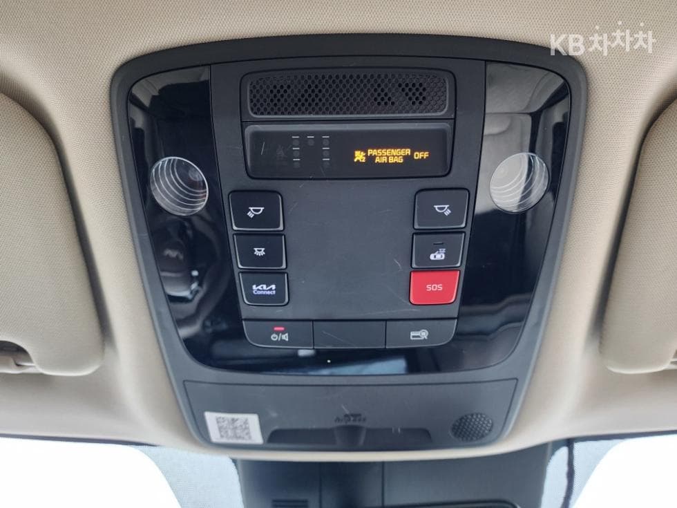 Kia Carnival 4th generationD2.2 9-seater Noblesse - 14