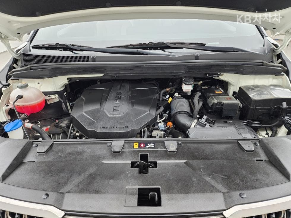 Kia Carnival 4th generationD2.2 9-seater Noblesse - 24