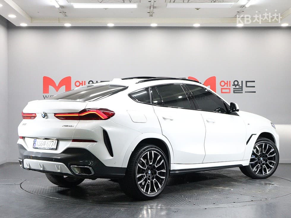 BMW X6(G06)xDrive 40i M Sport Package - 4