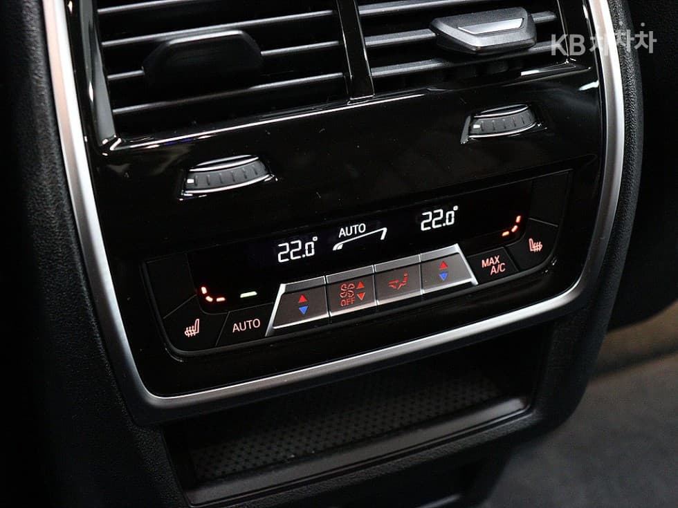 BMW X6(G06)xDrive 40i M Sport Package - 12