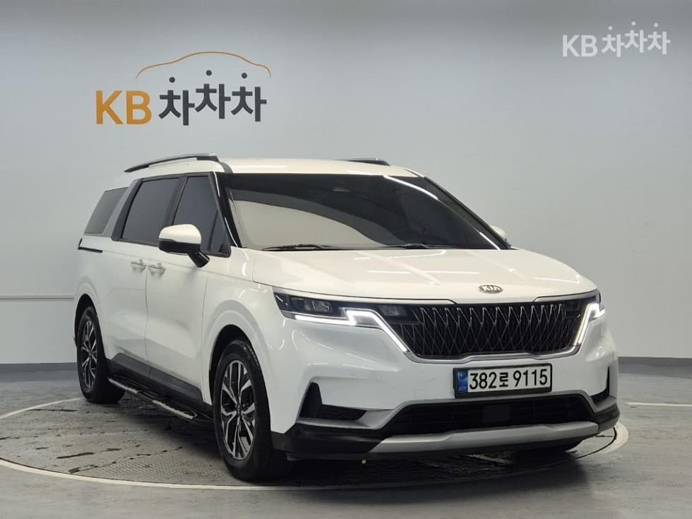 Kia Carnival 4th generationD2.2 9-seater Prestige - 2