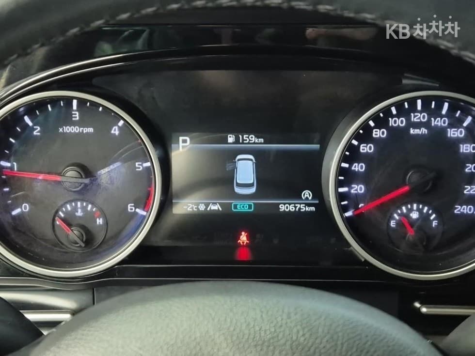 Kia Carnival 4th generationD2.2 9-seater Prestige - 5