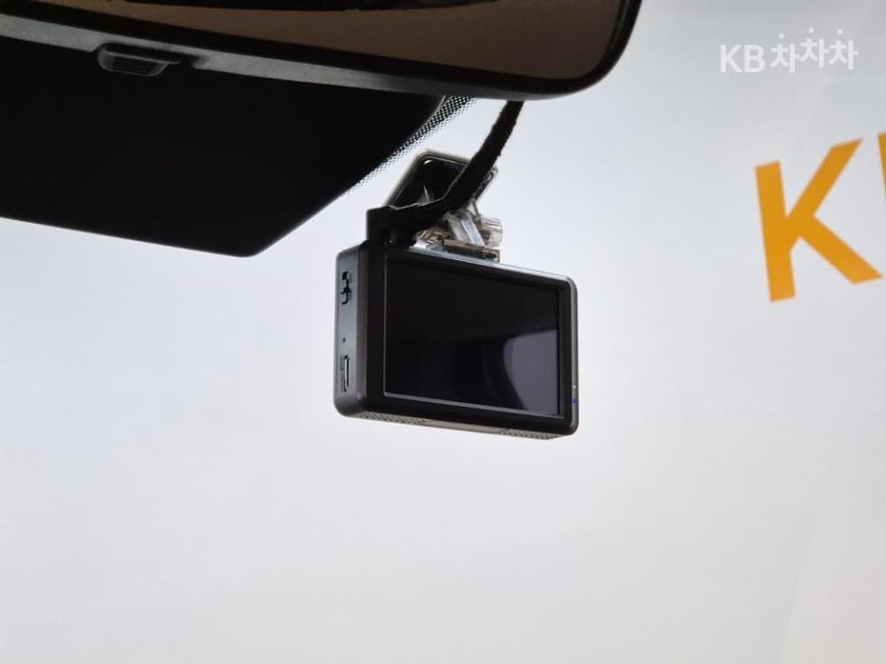 Kia Carnival 4th generationD2.2 9-seater Prestige - 19