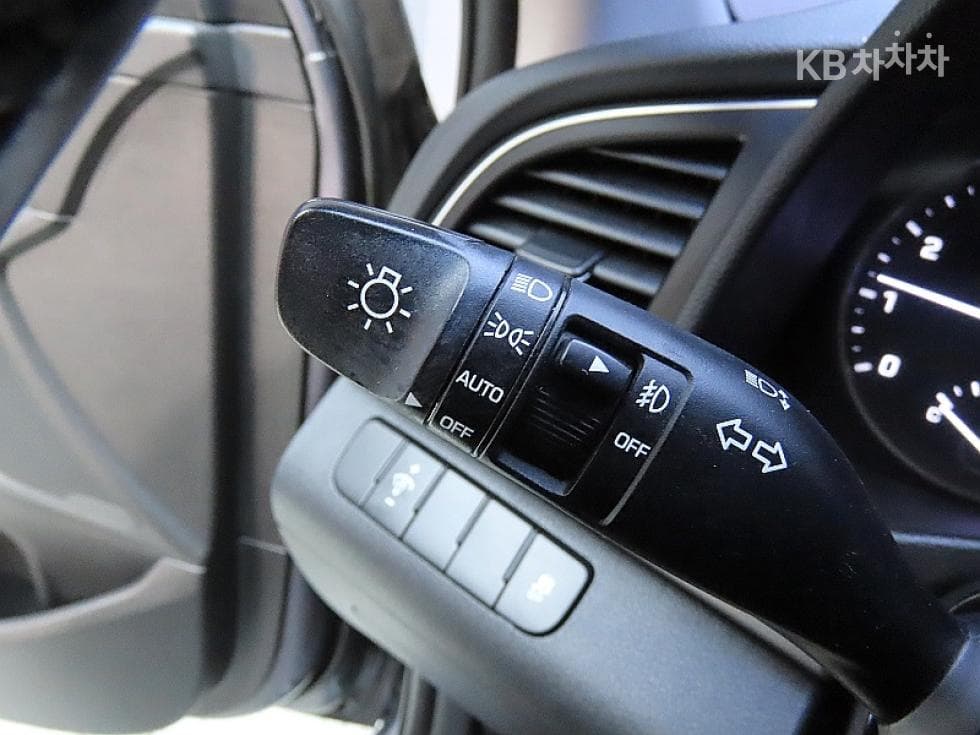 Hyundai Avante (Elantra)AD1.6 GDi Smart - 14