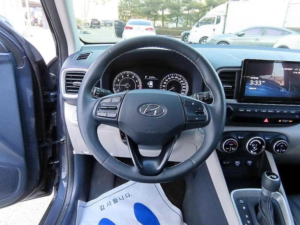 Hyundai VenueGasoline 1.6 Modern - 8