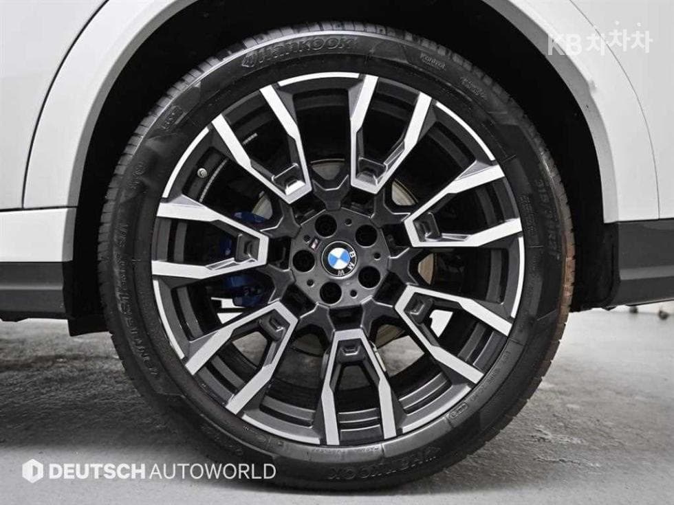 BMW X6(G06)xDrive 40i M Sport Package - 5