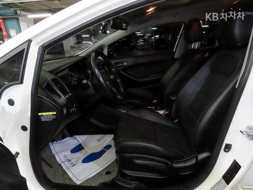 Kia K3Prestige - 6