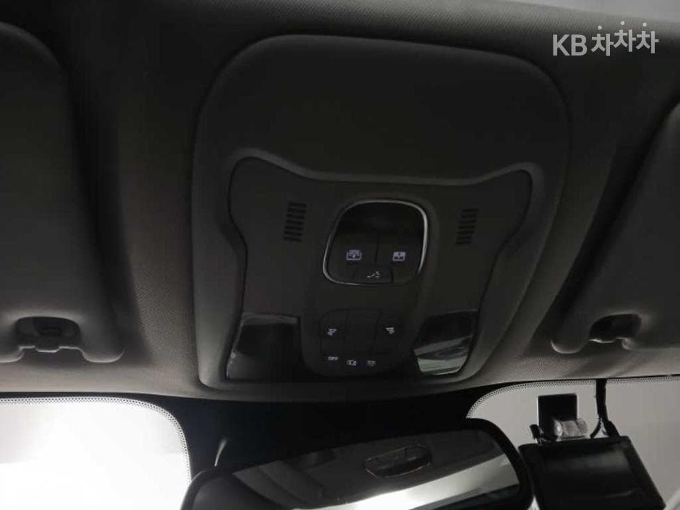 지프 레니게이드2.4 Limited FWD - 14