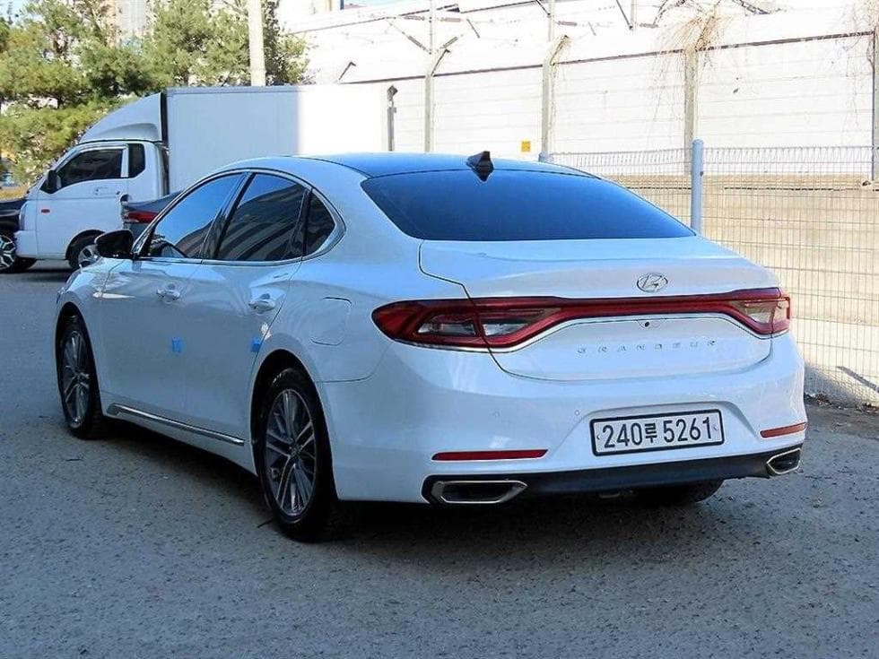 Хюндай Grandeur (Azera)IG2.4 Premium Стандартен - 3