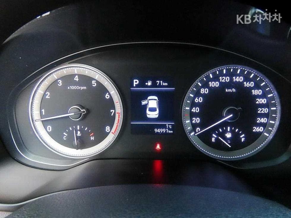 Хюндай Grandeur (Azera)IG2.4 Premium Стандартен - 9