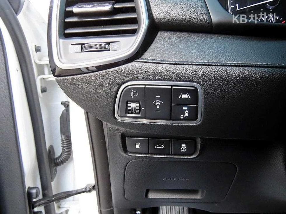 Хюндай Grandeur (Azera)IG2.4 Premium Стандартен - 13