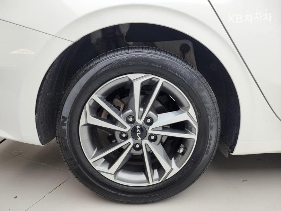 Kia The New (facelift) K31.6 Gasoline Prestige Standard - 23