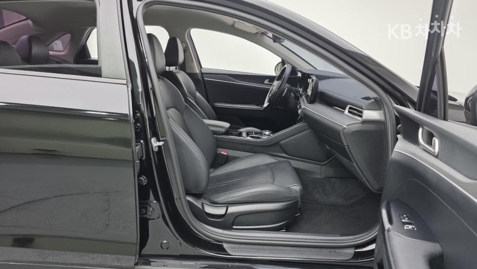 Kia K5 3rd Gen2.0 Gasoline Prestige - 7