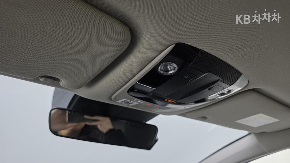 Kia K5 3rd Gen2.0 Gasoline Prestige - 21