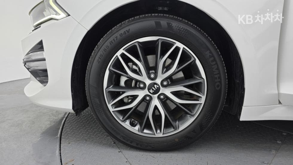 Kia K5 3rd Gen2.0 Gasoline Prestige - 6