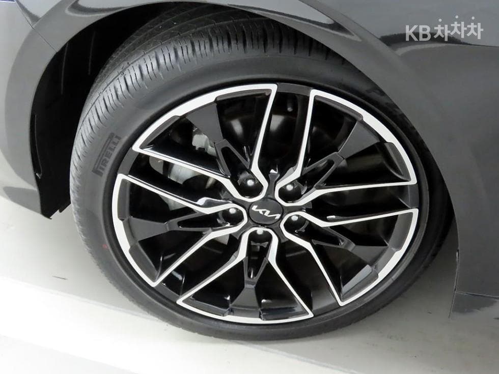 Киа K5 3-토 поколение1.6 Бензин Турбо Престиж - 19
