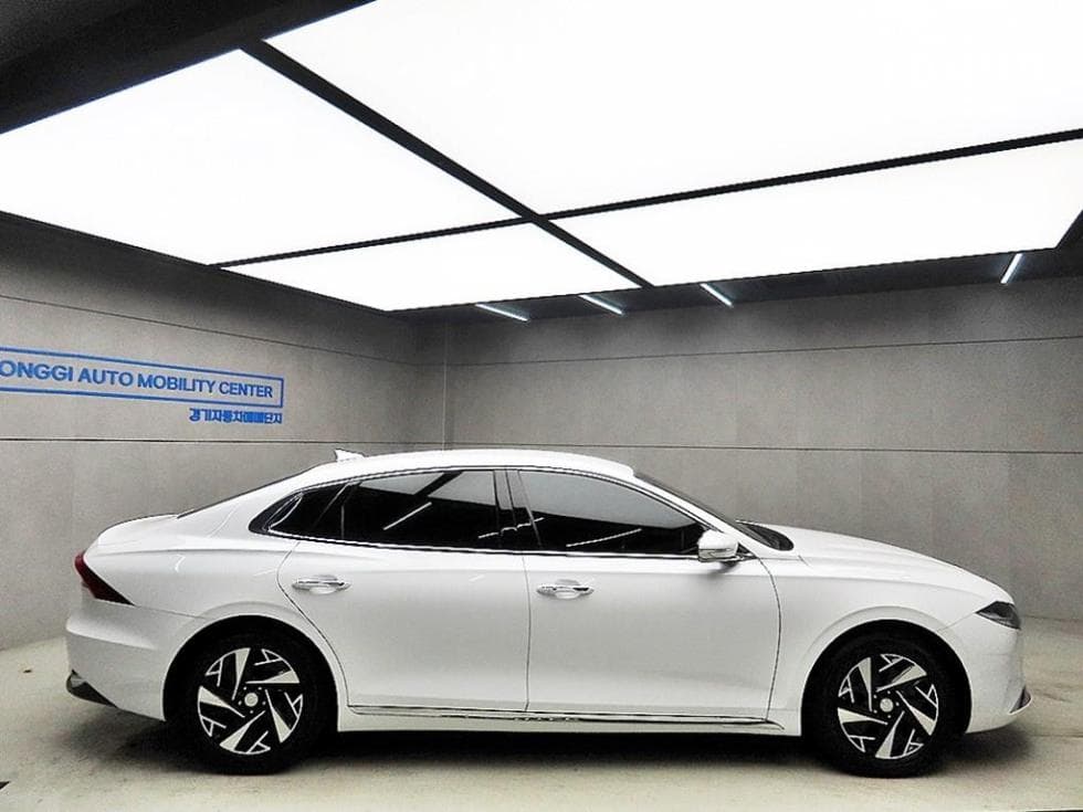 Хюндай The New (фейслифт) Grandeur (Azera) Хибрид2.4 Premium 초이스 - 2