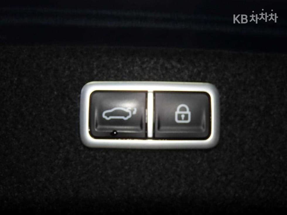 Genesis G80(RG3)2.5 Turbo Gasoline Direct Injection AWD - 18