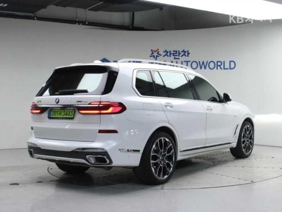BMW X7(G07)xDrive 40i M Sport - 2