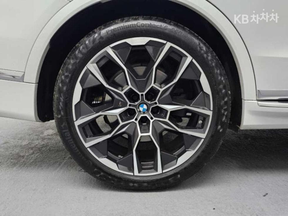 BMW X7(G07)xDrive 40i M Sport - 5