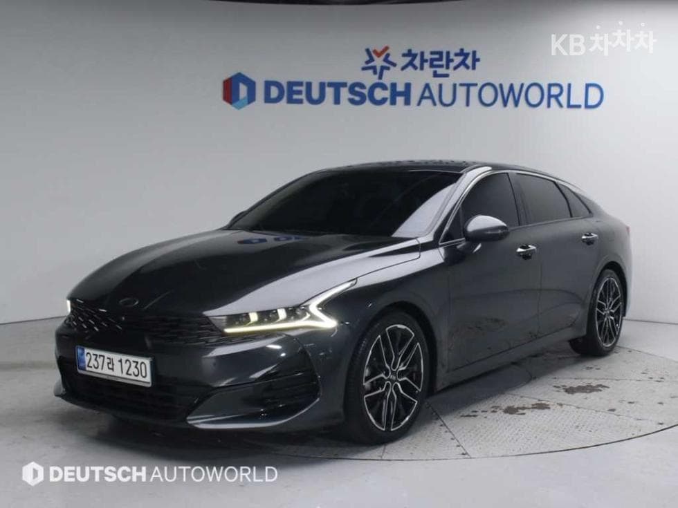 Kia K5 3rd Gen 1.6 Gasoline Turbo Noblesse - Image 1