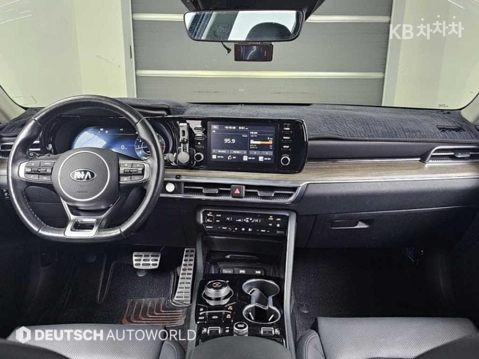 Kia K5 3rd Gen1.6 Gasoline Turbo Noblesse - 7