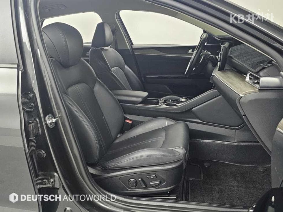 Kia K5 3rd Gen1.6 Gasoline Turbo Noblesse - 10