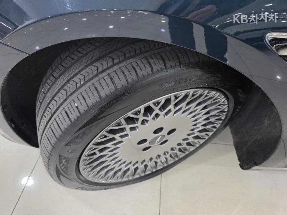 Дженезис G80(RG3)2.5 Турбо Бензин Директ Инжекция AWD - 25