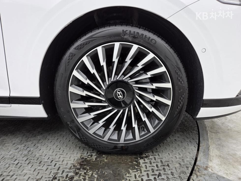 Hyundai The All New Grandeur (Azera) Hybrid1.6 Turbo Gasoline Calligraphy - 7